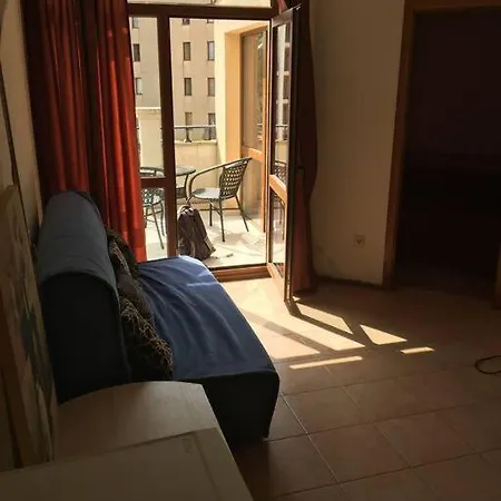 3 Bedroom With Pool Views At Arcadia Complex * Slantschew brjag